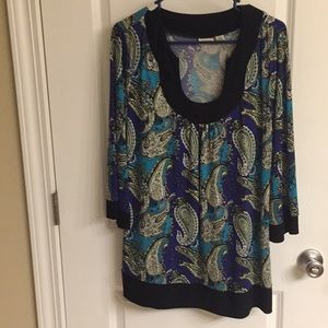 Scoop neck tunic